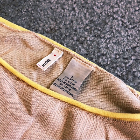 Anthropologie Tan/Banana Lightweight Sweater - Picture 5 of 6